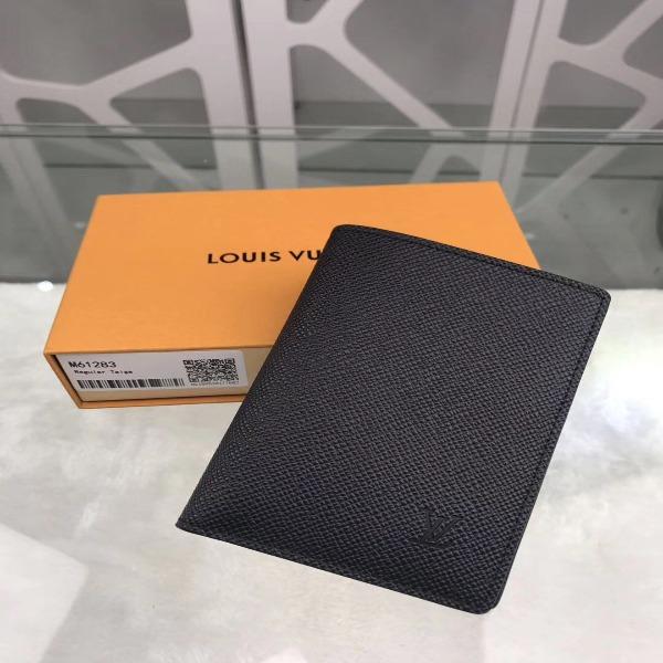 LV Regular Wallet Taiga Black