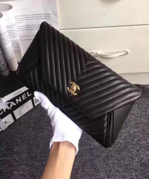 Chanel Reversed Clutch Black